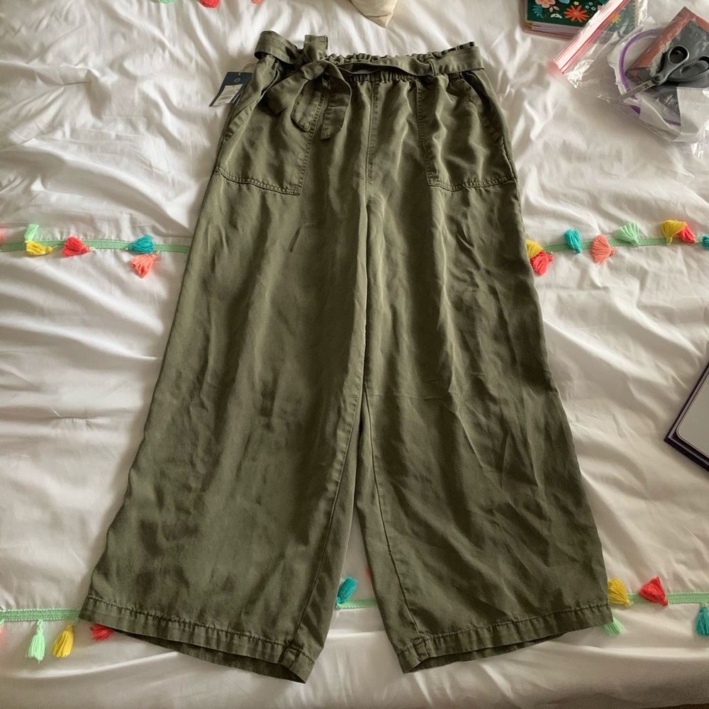 Olive paperbag pants